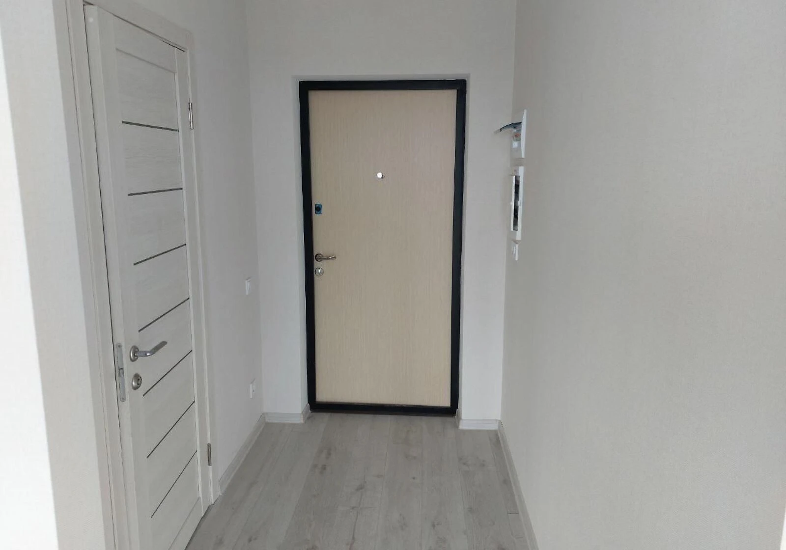1-комнатная квартира, Авангард: новостройка, лифт работает без света, фото 3
