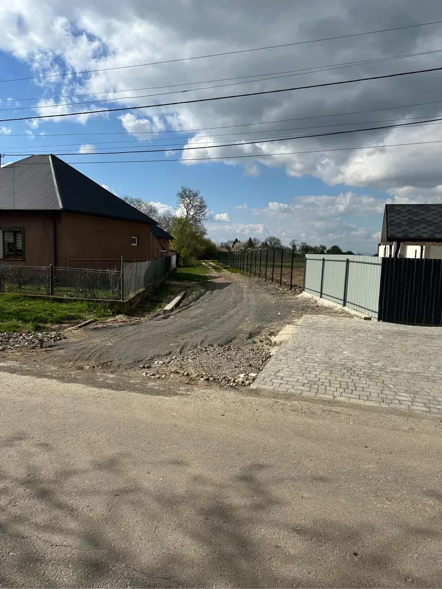 Участок 10 соток, Батфа: газ и свет рядом, удобный заезд, фото 4