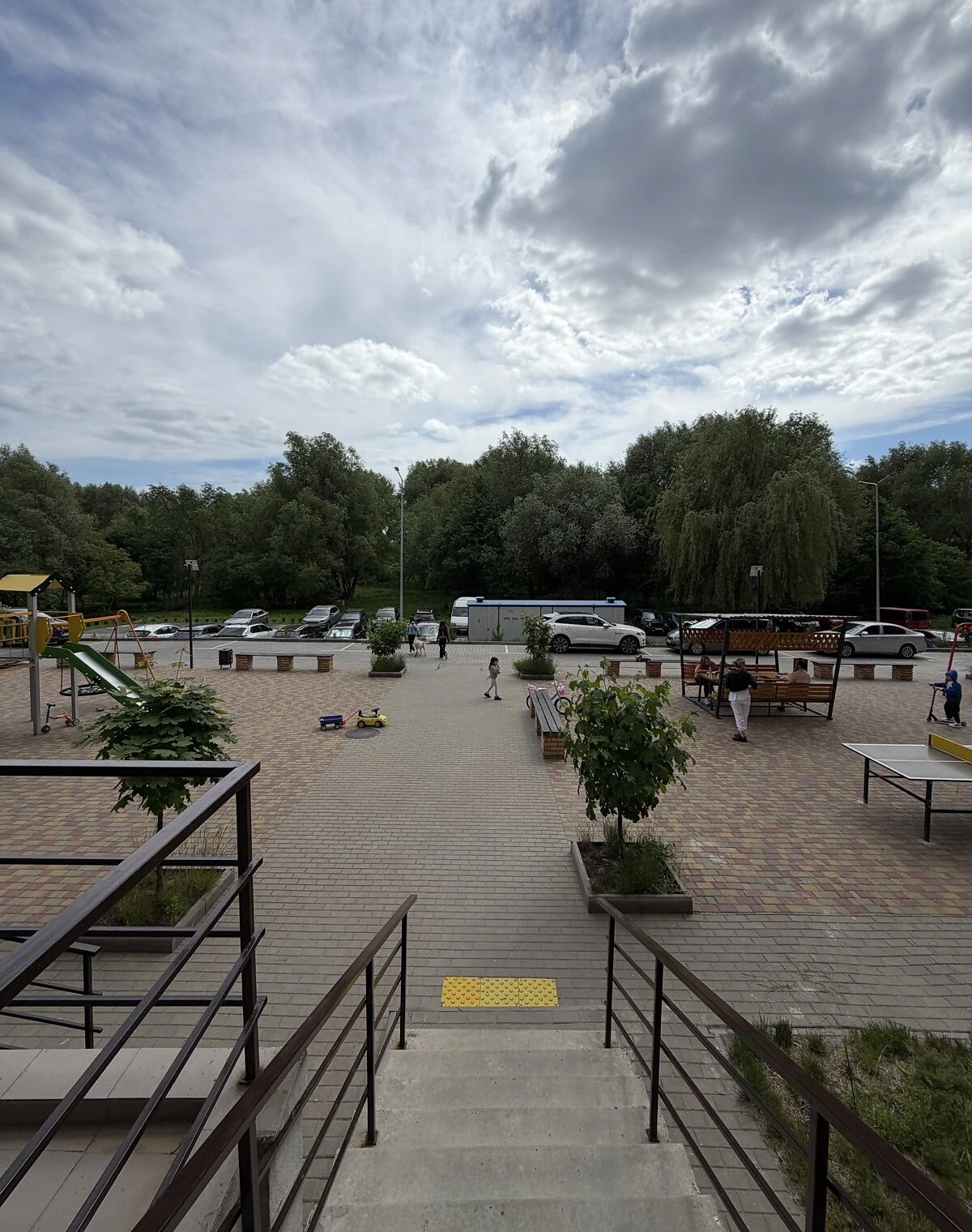 3-кімнатна квартира, Виставка: кухня-студія, будинок 2023 року - фото 4