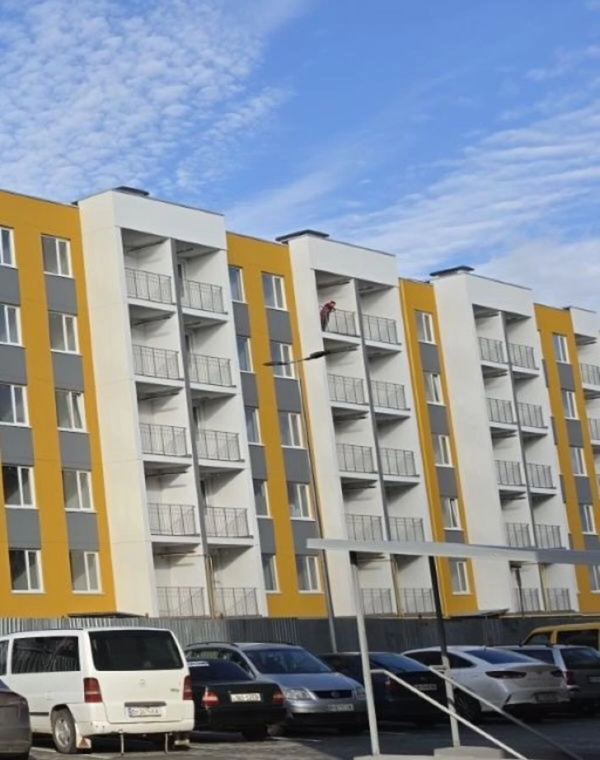 1-кімнатна квартира, Авангард: євроремонт, вбудована кухня - фото 1