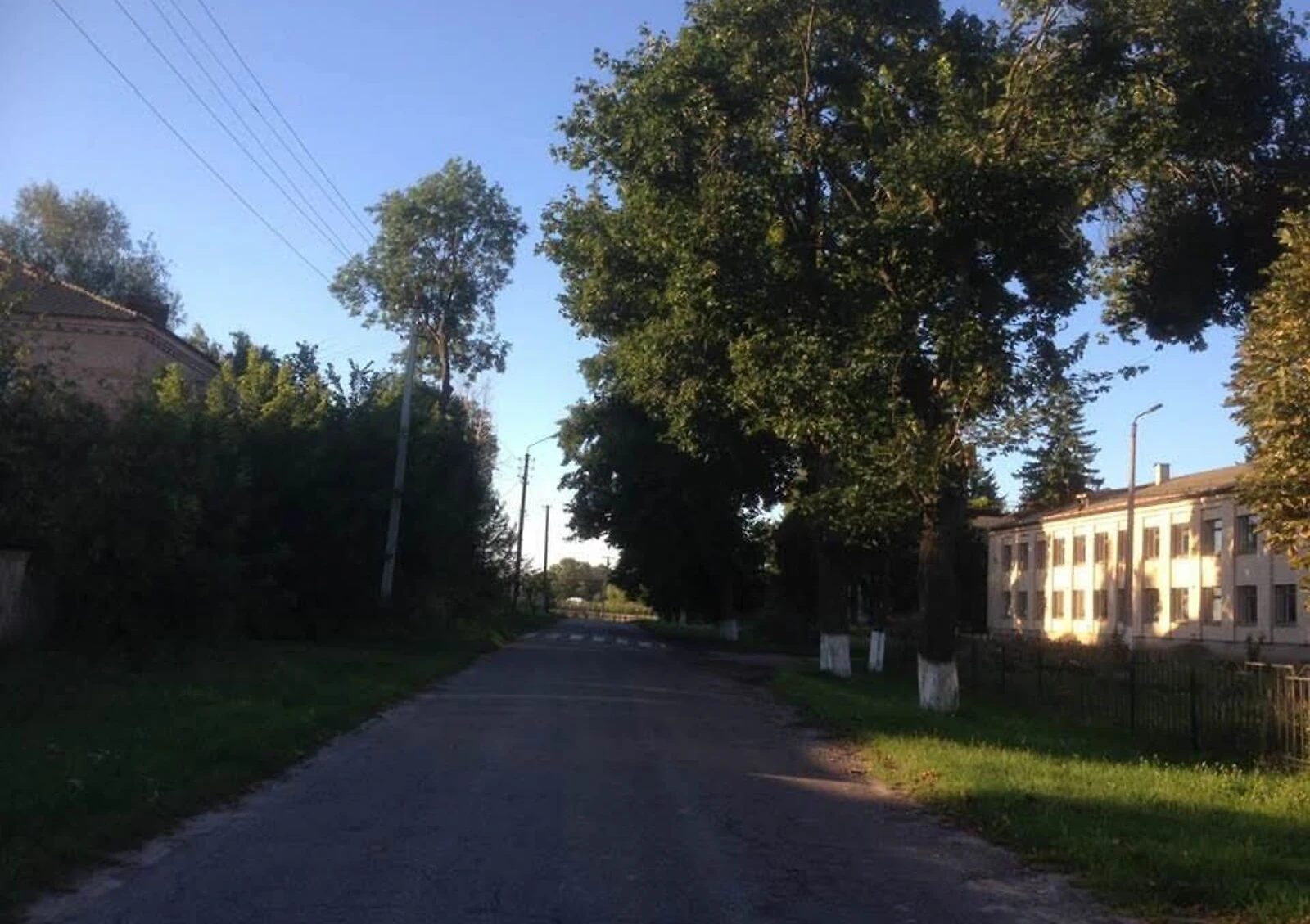 2-кімнатна квартира, Ядути: інтернет без світла, твердопаливний котел