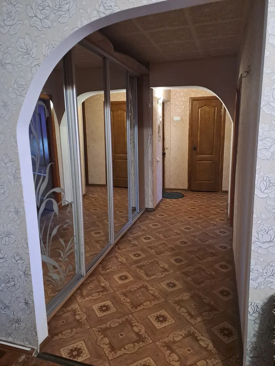 3-кімнатна квартира, Комунарський: для військових, можна короткостроково - фото 1