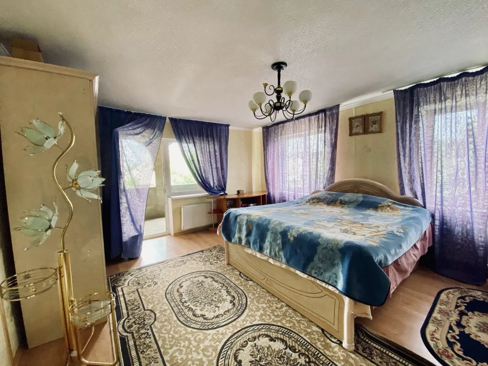 Будинок, Ізюм: продаж за сертифікатом, гараж, вихід до луків - фото 5
