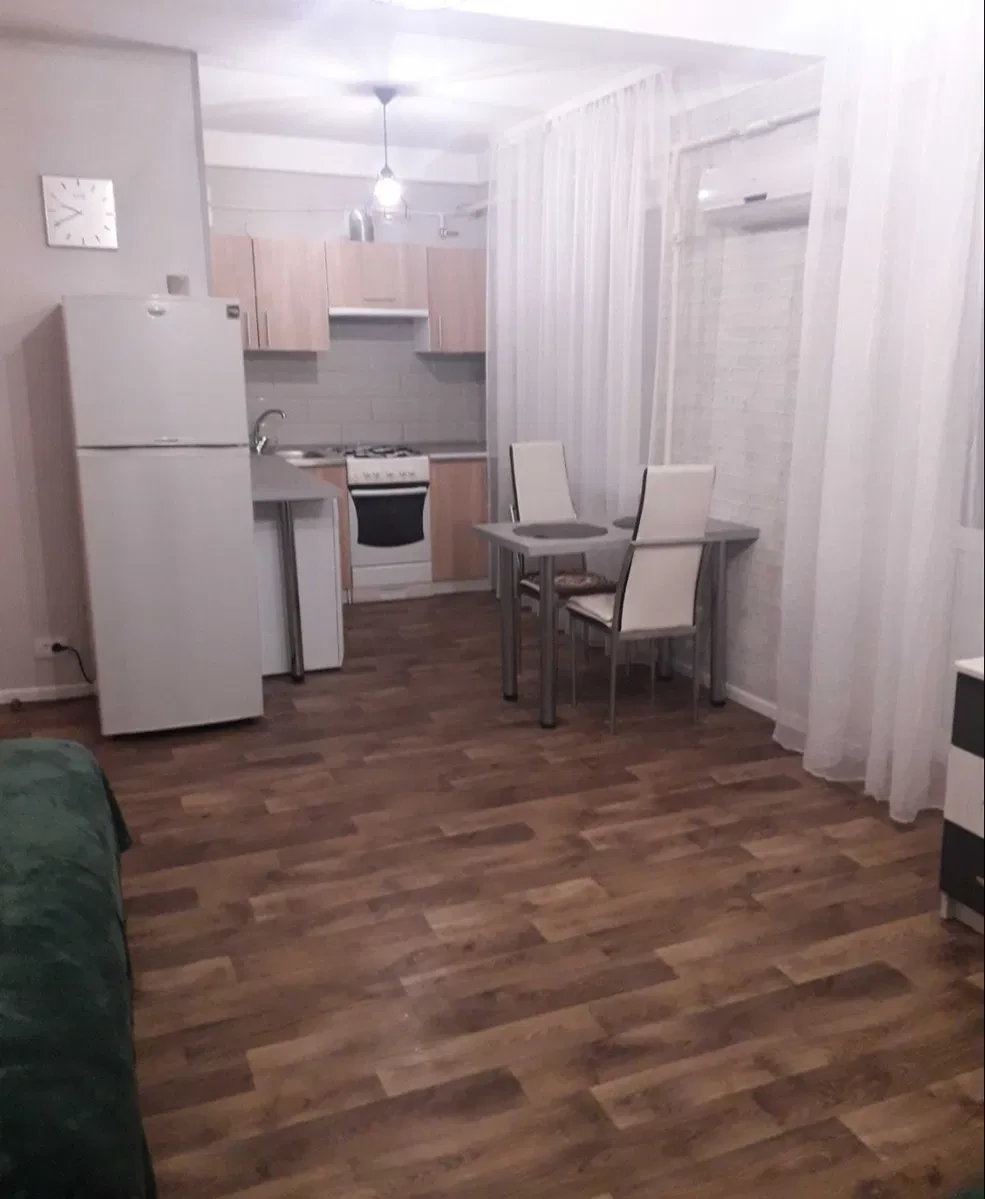 2-кімнатна квартира, Вознесенівський: хороший ремонт, меблі й техніка - фото 2