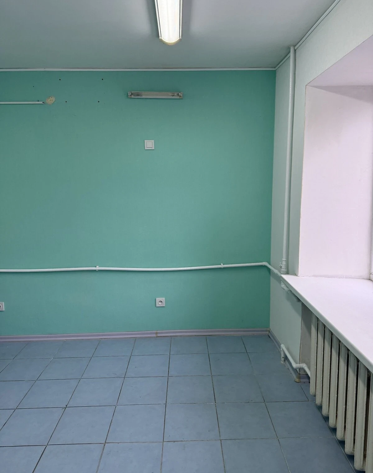 Офіс, ЮТЗ: хороший стан, централізоване опалення - фото 4