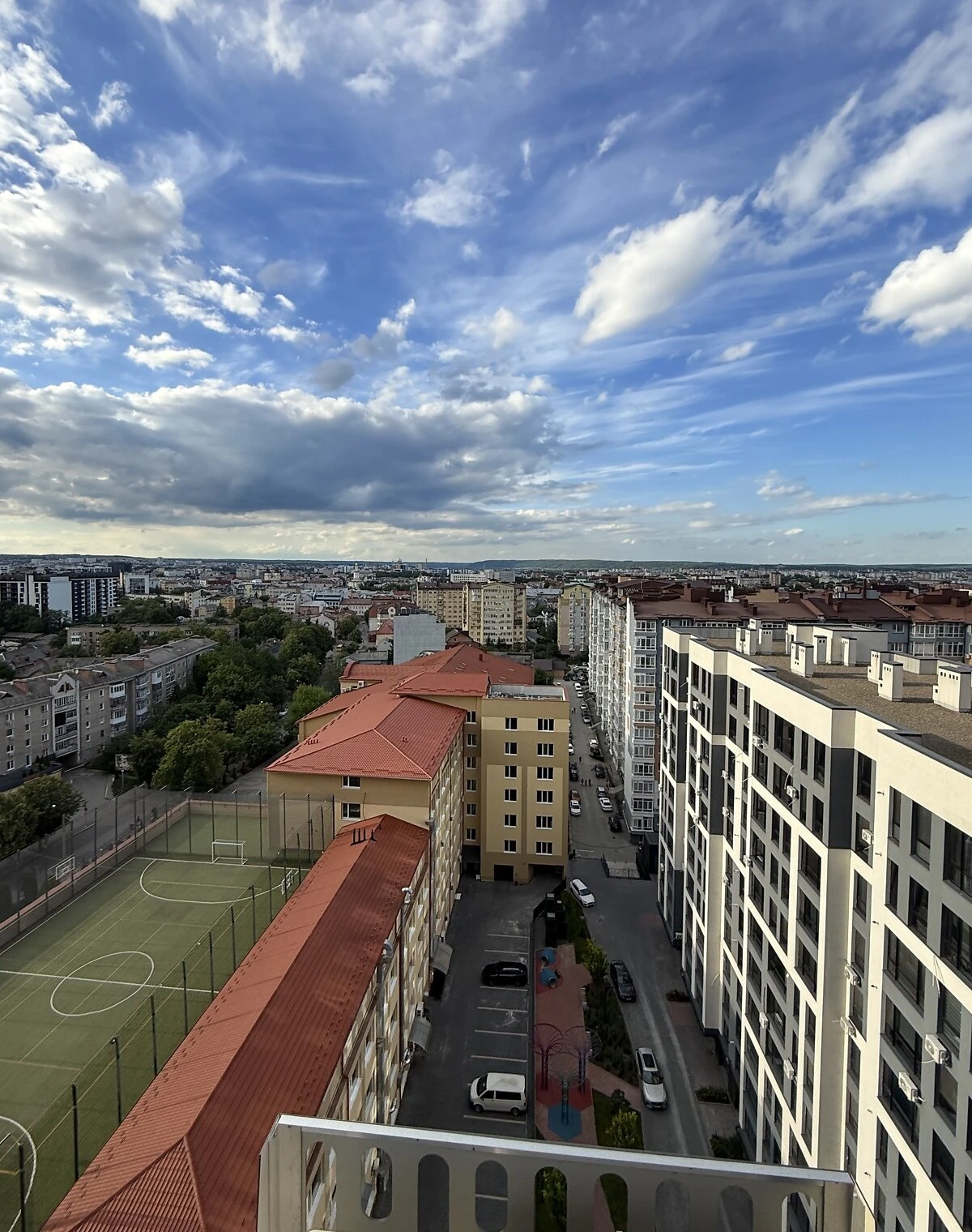 1-комнатная квартира, Центр: кухня-студия, резервное питание - фото 1