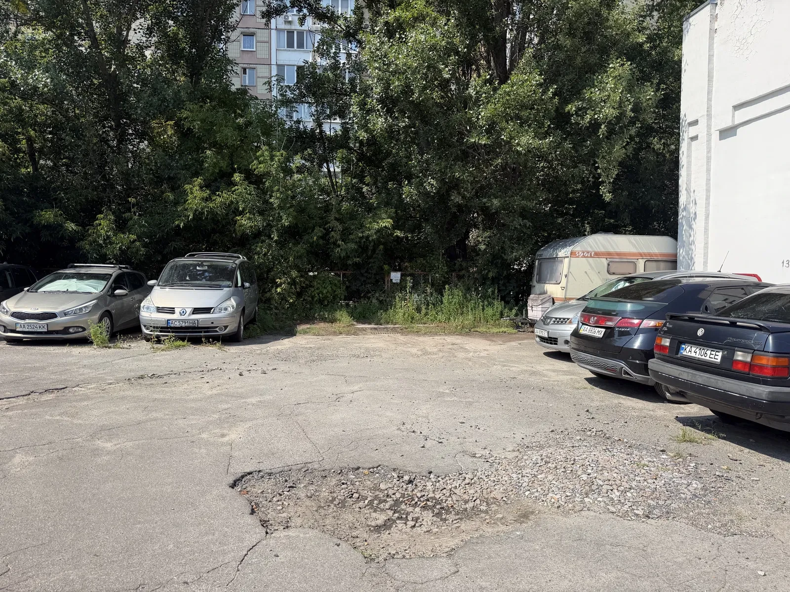 Паркоместо, Святошинский: у метро Академгородок, 50 м от Novus - фото 3