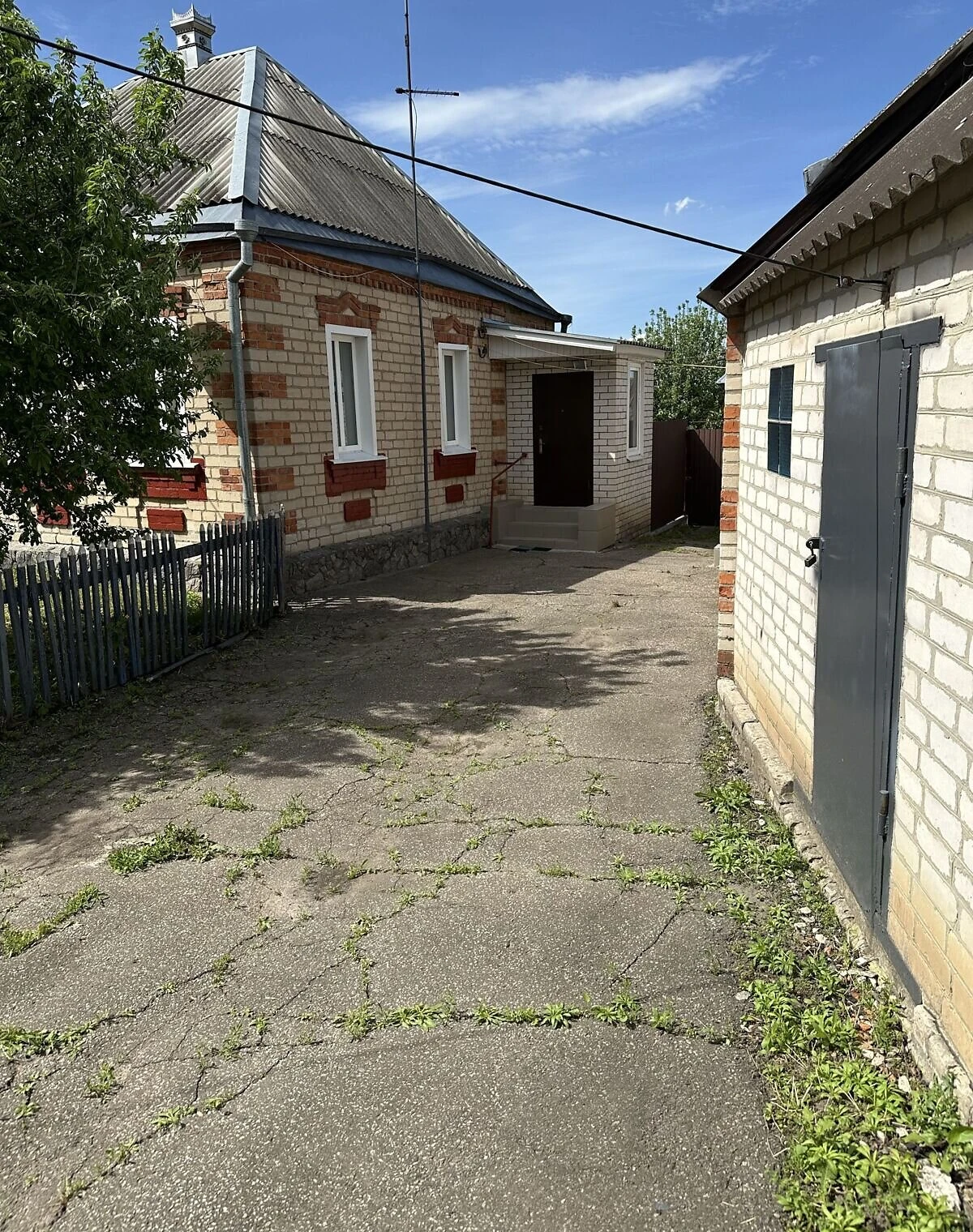 Будинок, Вільшани: гараж, свердловина, літня кухня - фото 2