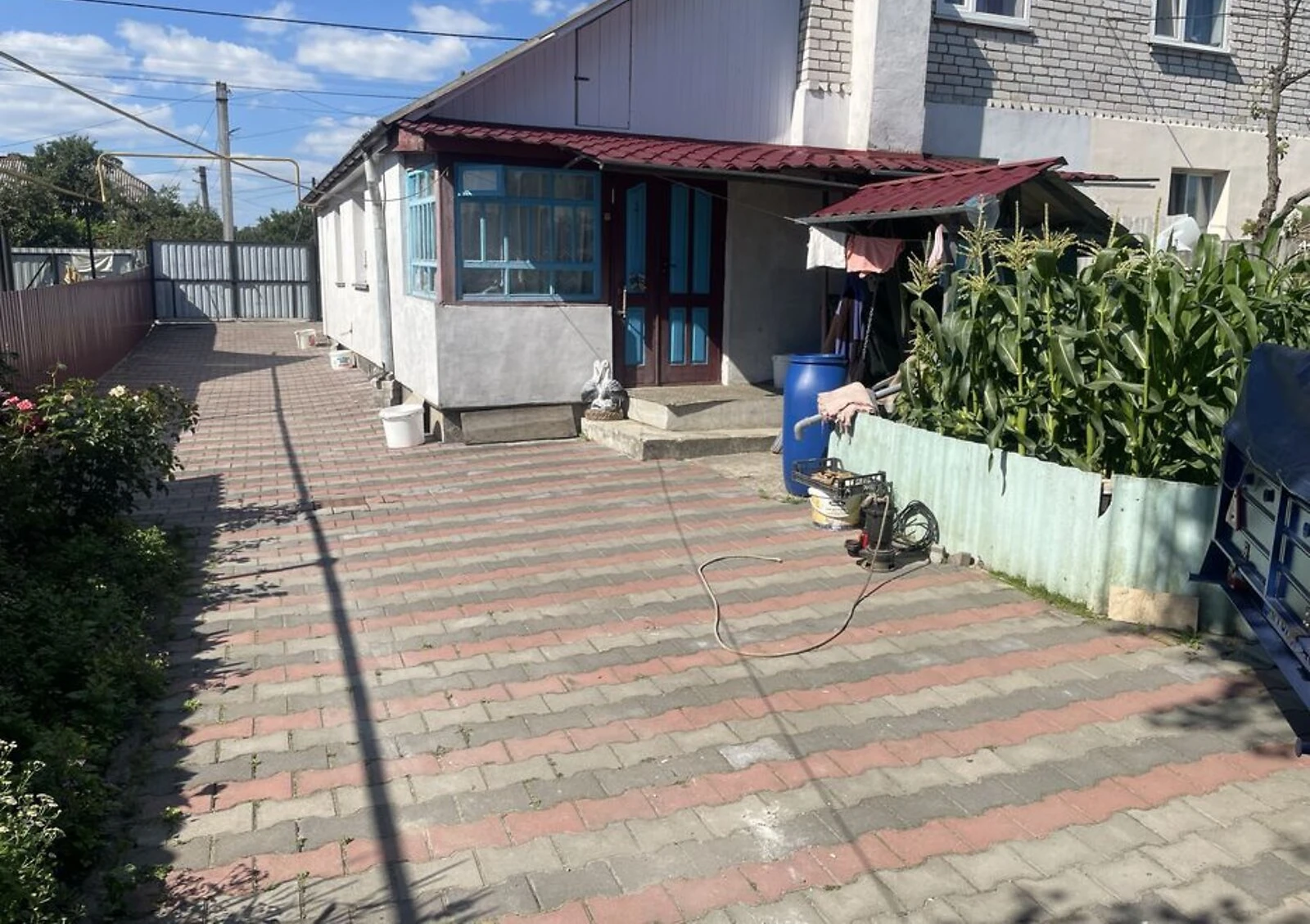 Частина будинку, Звягель: гараж із підвалом, сад і паркан - фото 3