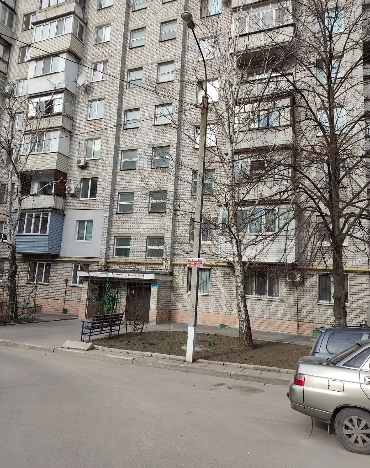 3-кімнатна квартира, Шевченківський: цегляні стіни, роздільні кімнати
