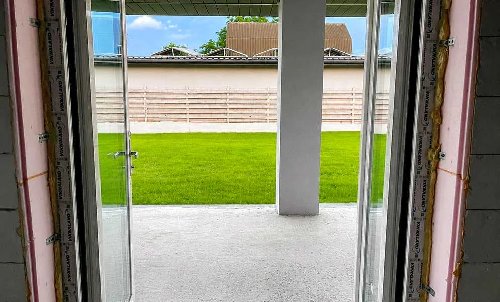 Дом, Богдановка: терраса 43 м², озеро в 100 м, 15 кВт - фото 4