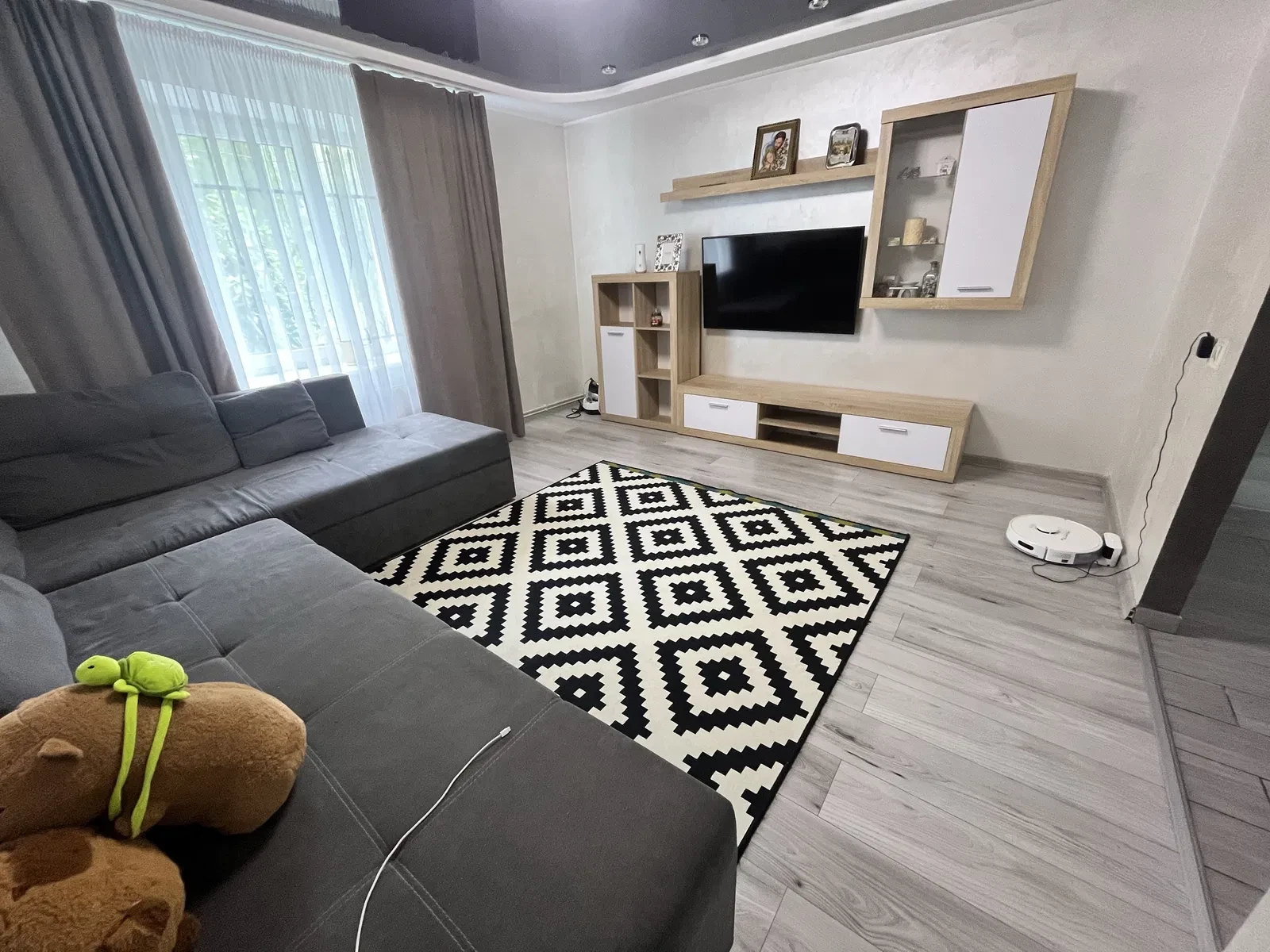 2-кімнатна квартира, Дрогобич: сучасний ремонт, підвал 5 м² - фото 4