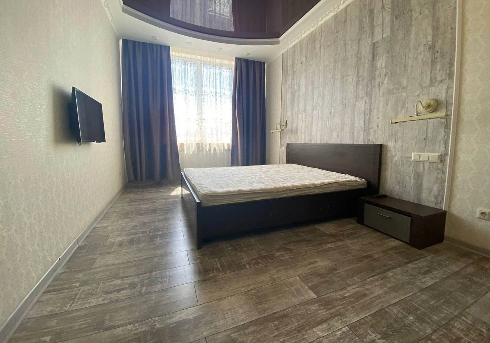 2-комнатная квартира, Аркадия: кухня 12 м², кондиционер - фото 2
