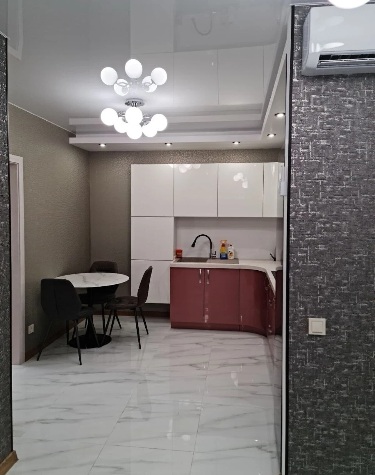 2-кімнатна квартира, Шулявка: дизайнерський ремонт, укриття в будинку - фото 4