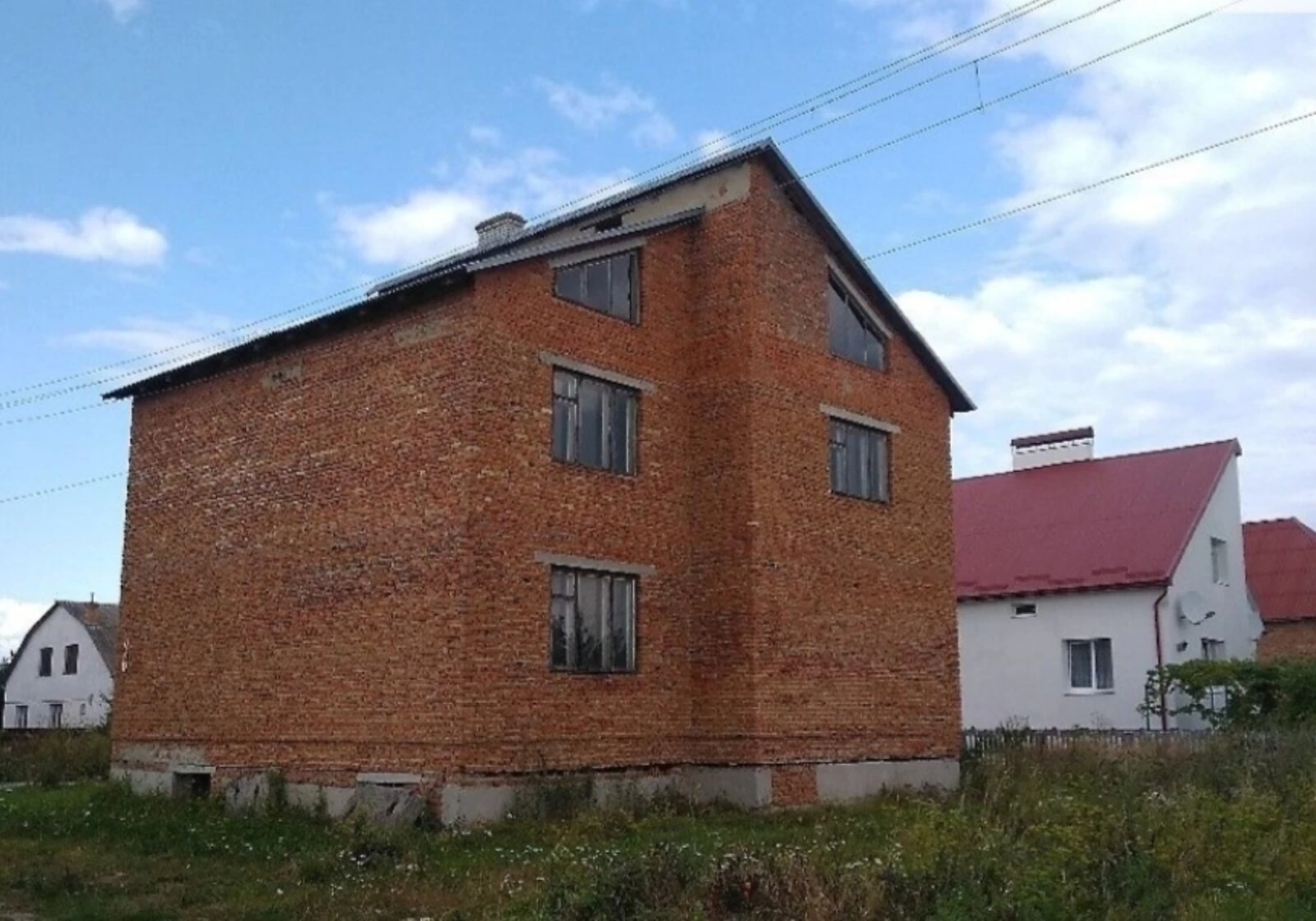 Будинок, Буськ: гараж, ділянка 8 соток, коробка та дах - фото 2