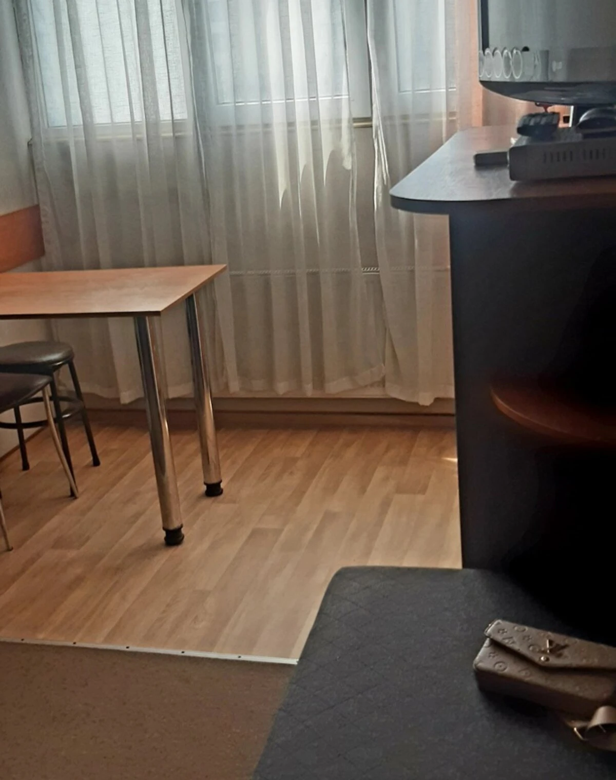 2-кімнатна квартира, Слобідський: євроремонт, кухня-студія, торг - фото 4