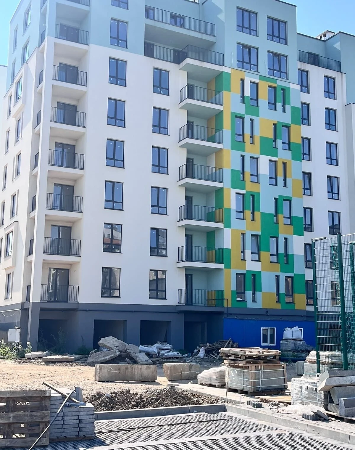 2-комнатная квартира, Вовчинец: новостройка, панорамные окна, фото 5