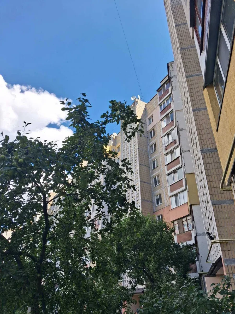 1-кімнатна квартира, Митниця: косметичний ремонт, меблі - фото 1