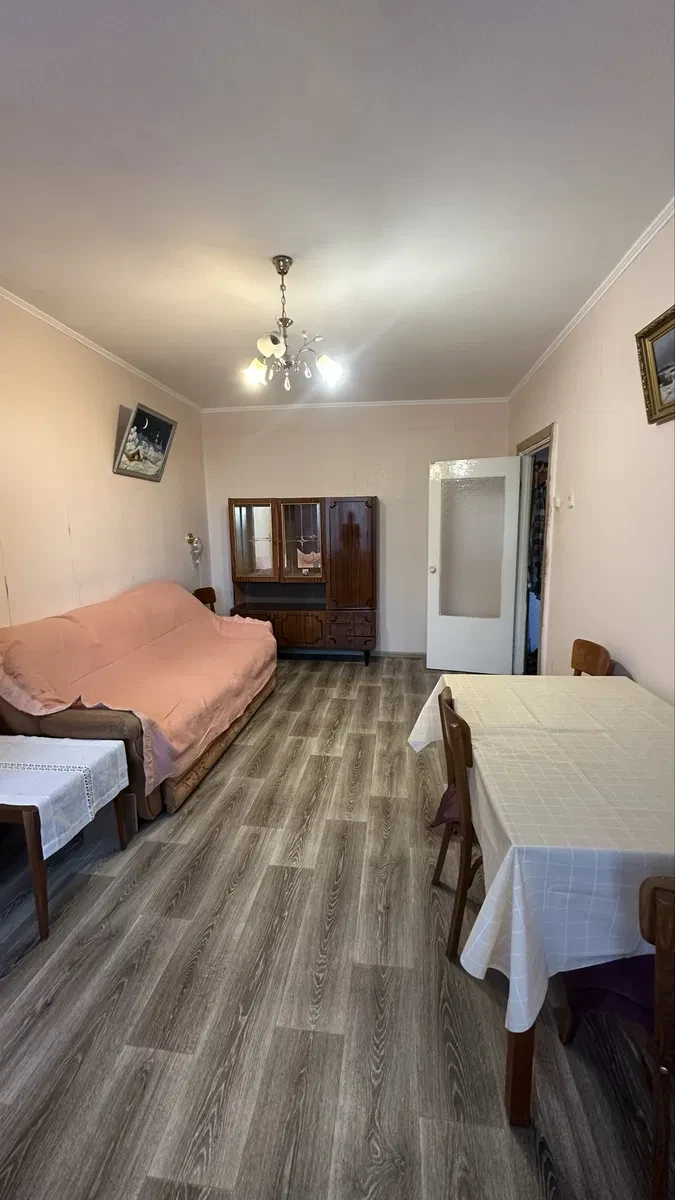 1-комнатная квартира, Песчаная: косметический ремонт, меблированная