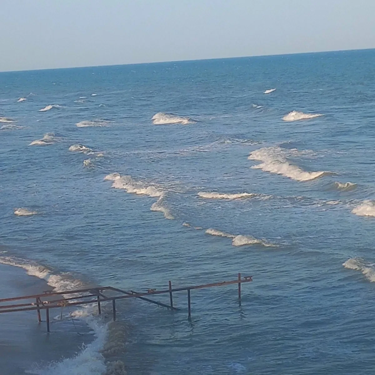 Дача, Нова Дофінівка: біля моря, закрита територія, місце для авто - фото 2