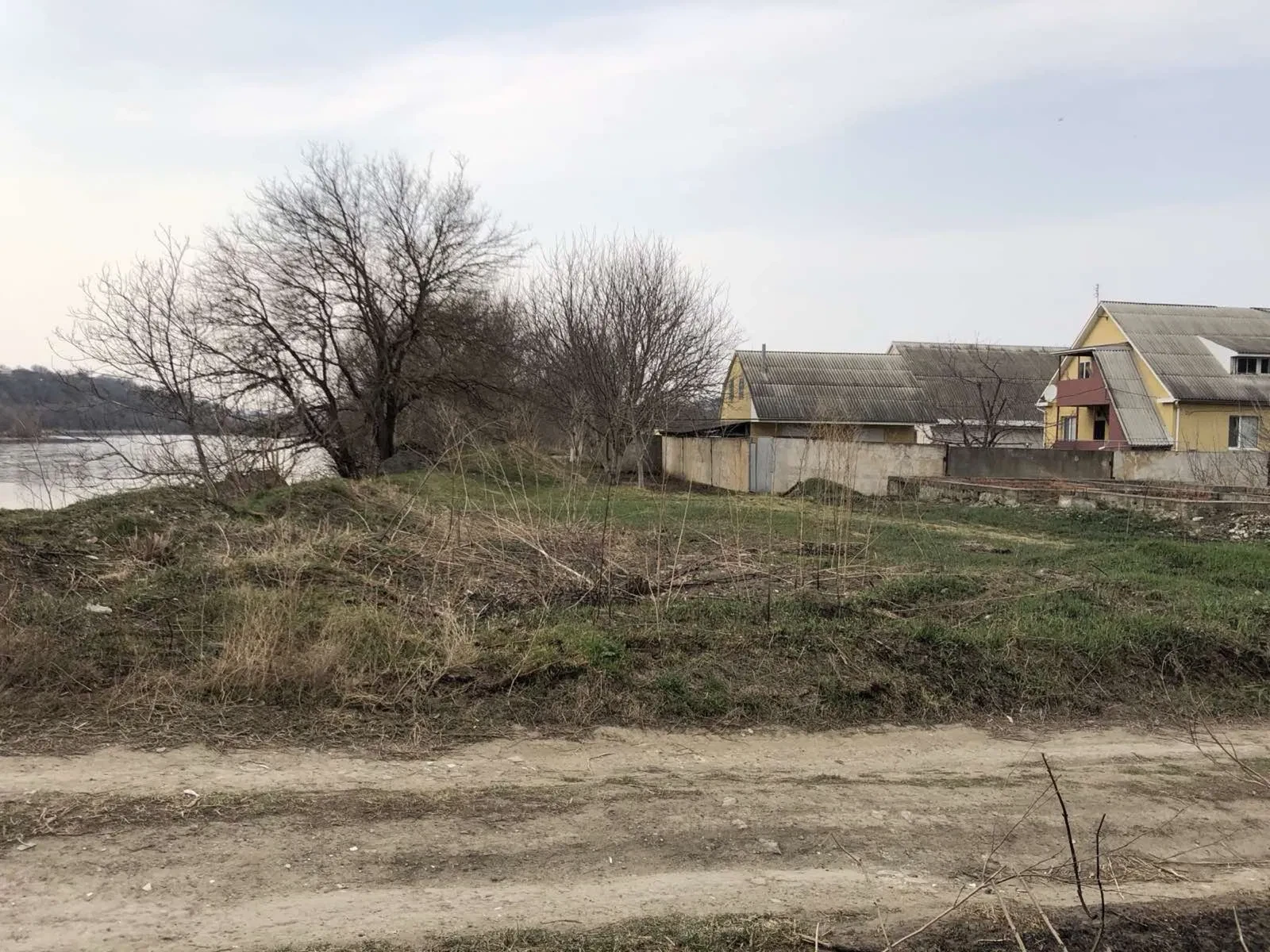 Ділянка 10 соток, Могилів-Подільський: фундамент, річка Дністер поруч, фото 3