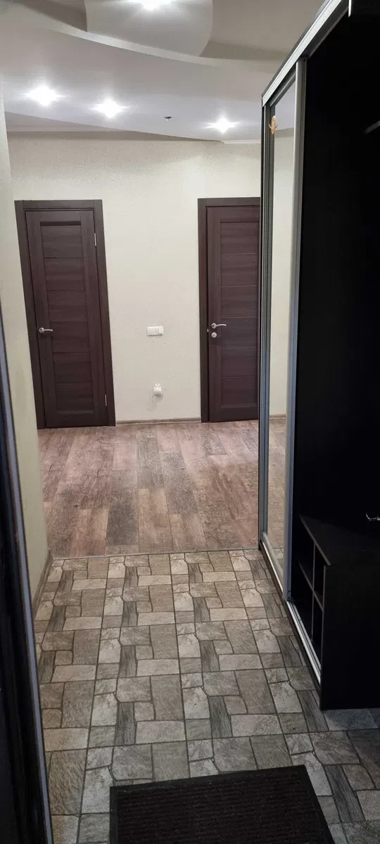 2-комнатная квартира в ЖК Квартал Авіа: лифт и отопление без света, фото 2