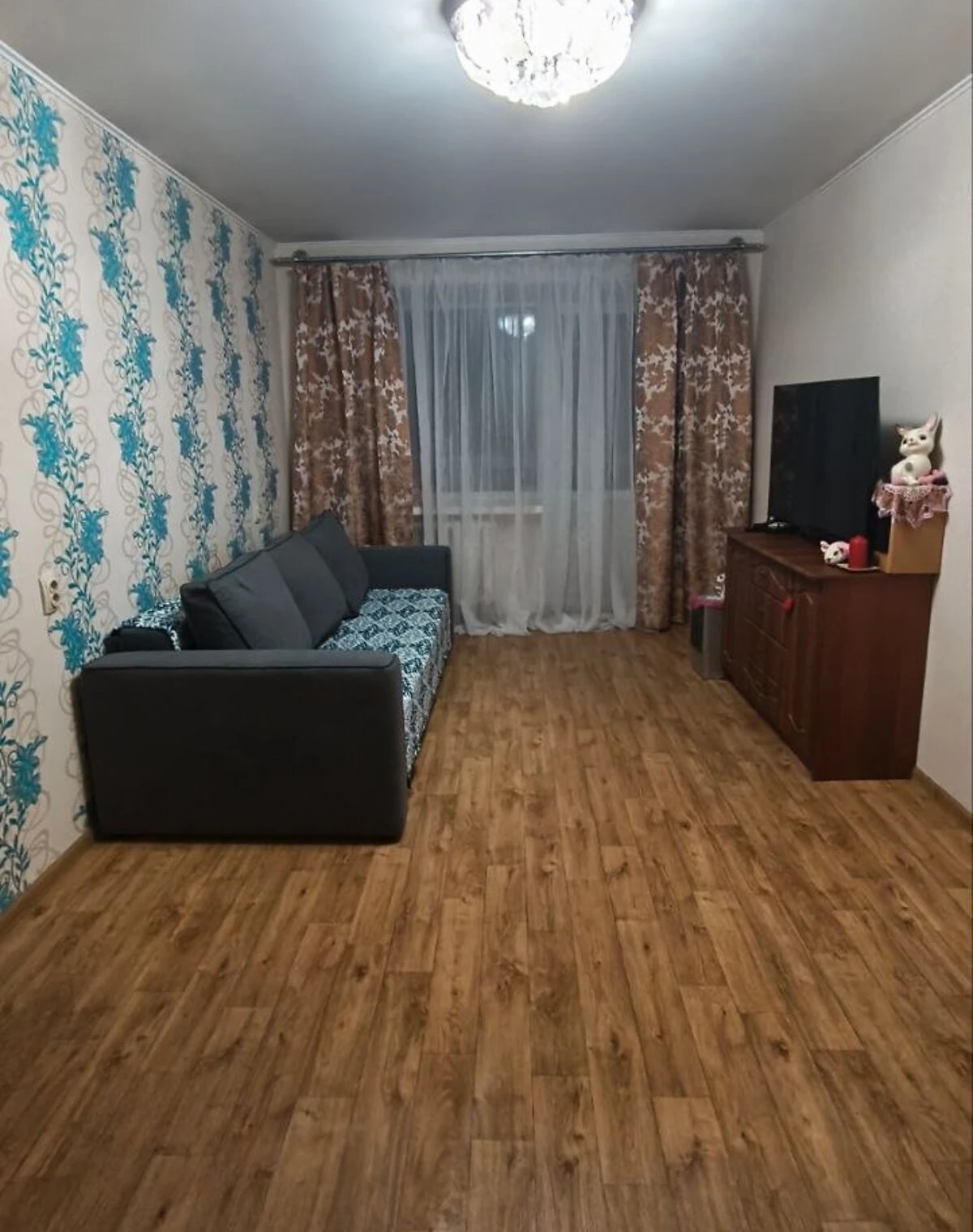 2-кімнатна квартира, Деснянський: євроремонт, цегляні стіни - фото 4