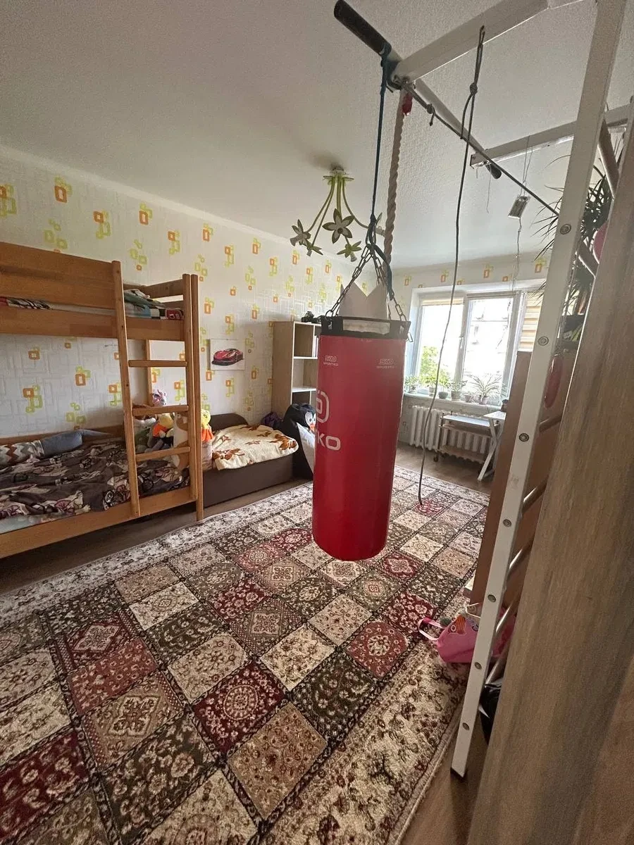 3-кімнатна квартира, Київський: крите паркомісце, євроремонт, фото 4