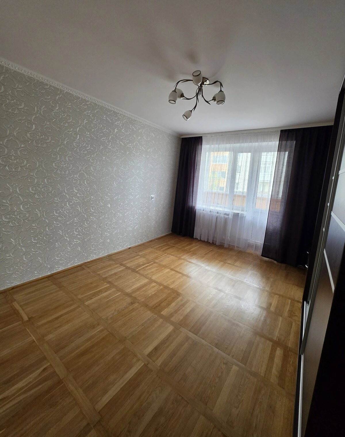 3-кімнатна квартира, 40 мікрорайон: торг, косметичний ремонт, фото 3