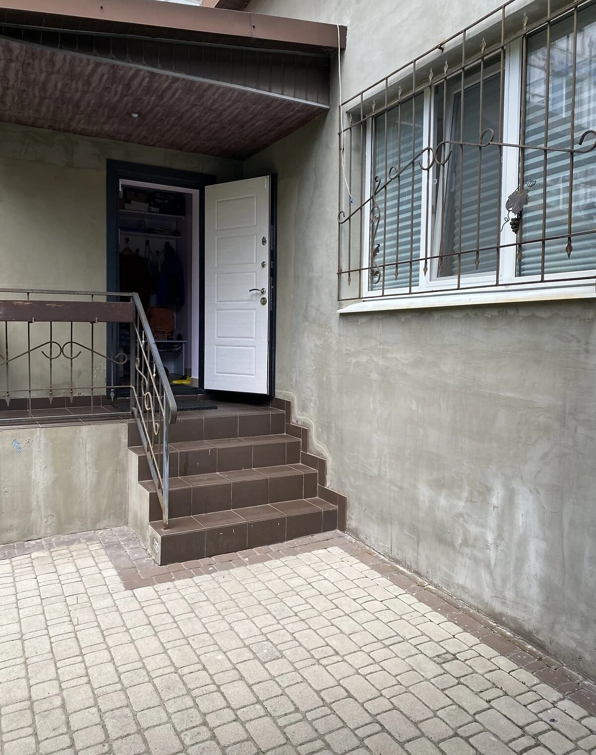 3-кімнатна квартира, Дніпровський: дизайнерський ремонт, паркомісце - фото 2