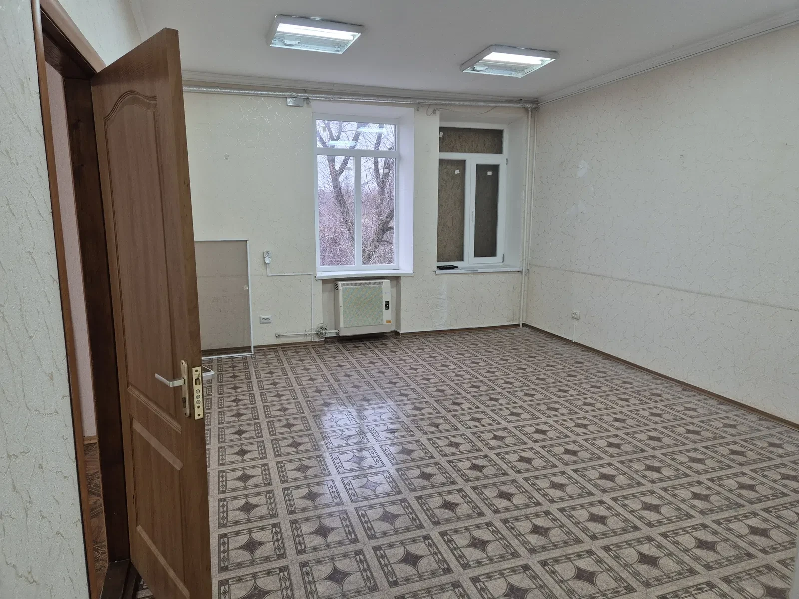 Офіс, Баштанка: кабінетне планування, усі комунікації - фото 4
