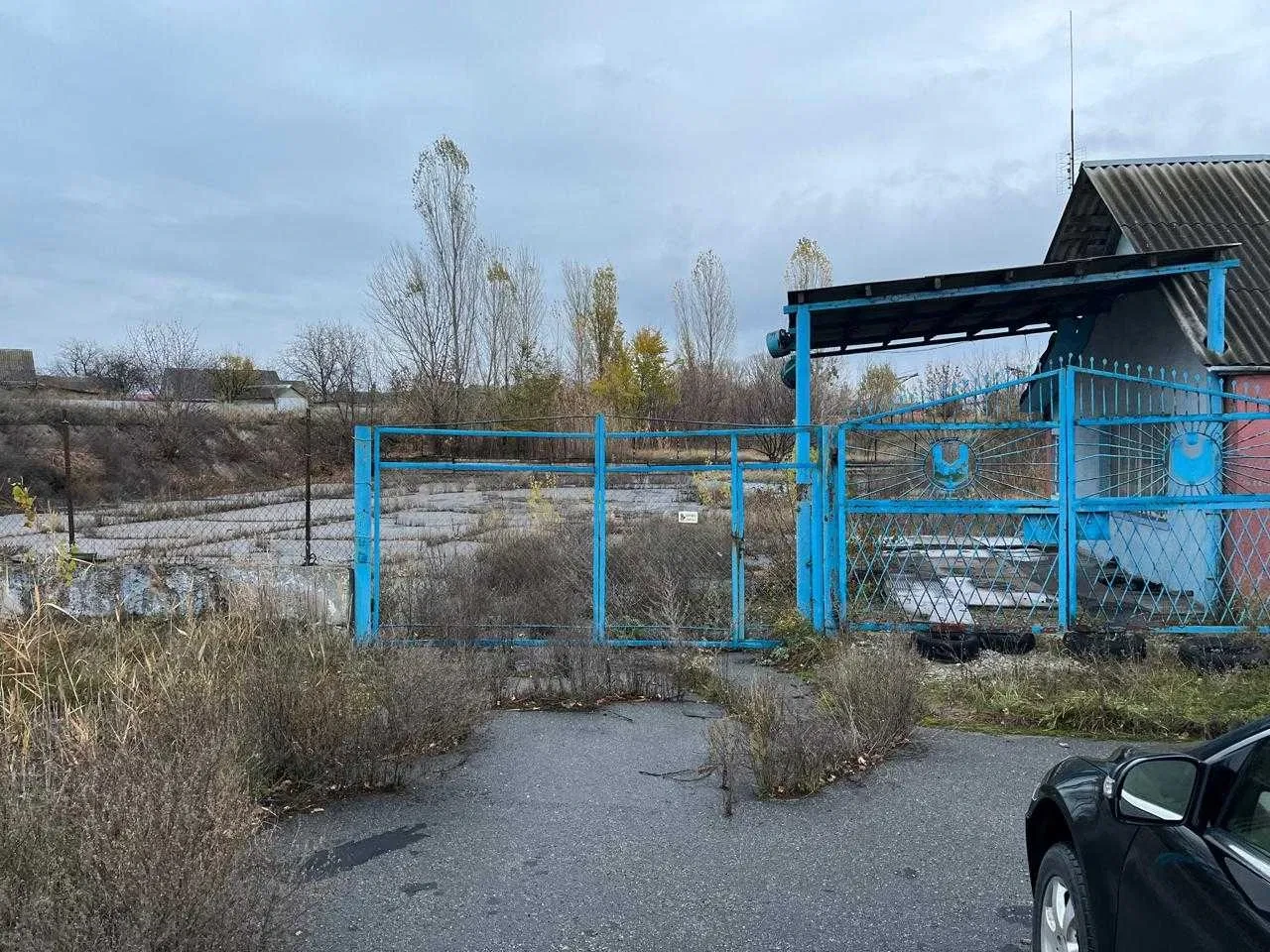 Приміщення, Кагарлик: територія 0.3 га, асфальтований майданчик - фото 1