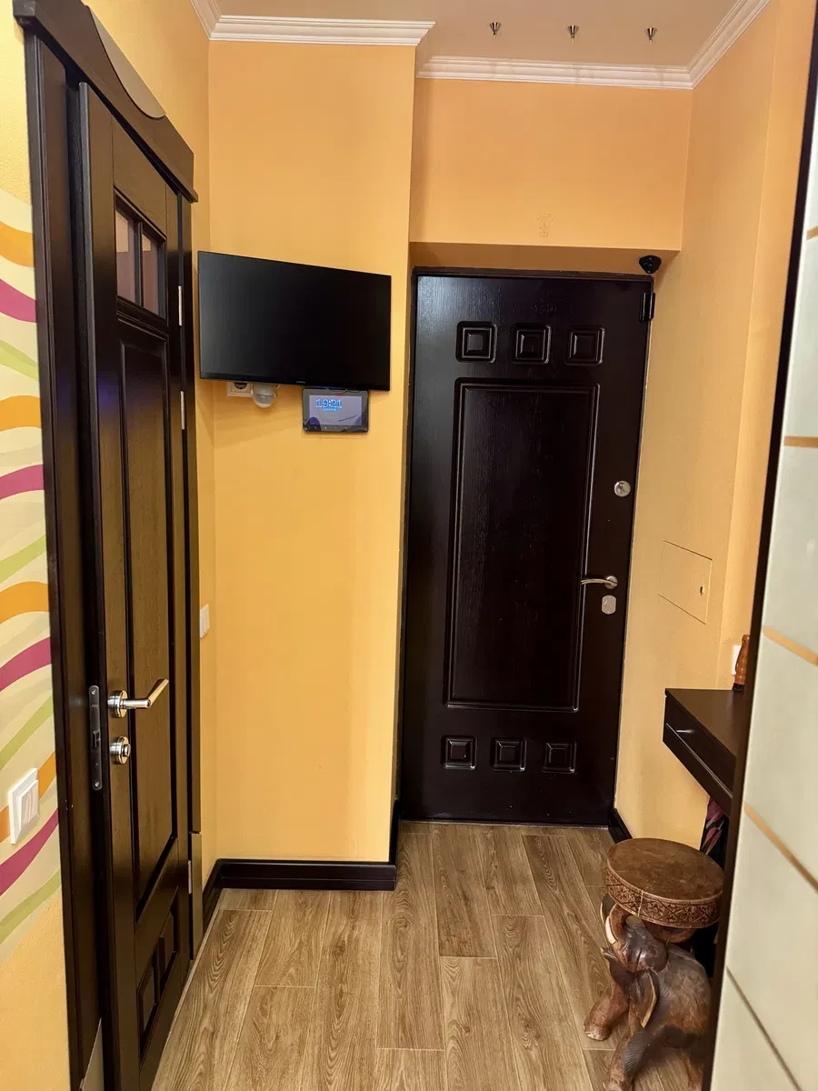 3-кімнатна квартира, Дарницький: батареї 5 кВт, паркомісце 21 м² - фото 3