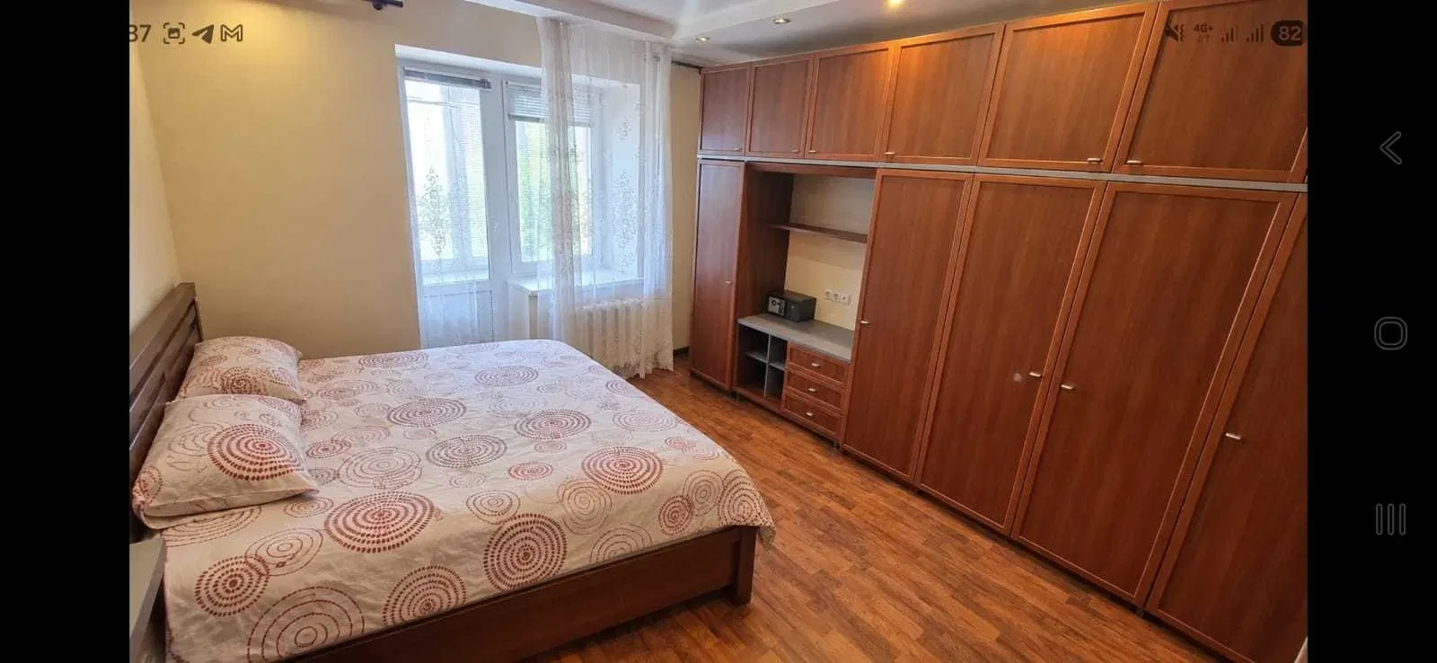 1-кімнатна квартира, Дарницький: вид на озеро, метро Харківська за 10 хв