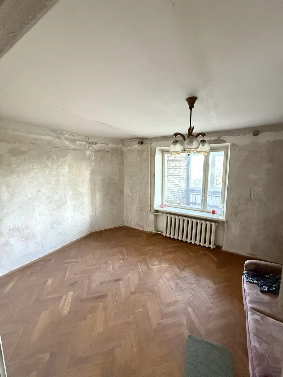 3-кімнатна квартира, 33-й мікрорайон: під ремонт, нові склопакети - фото 3