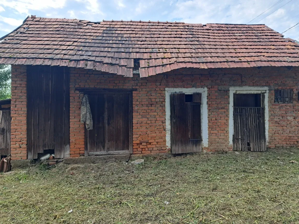 Участок 5 соток, Мистичи: жилой дом, вода из колодца, свет, фото 4