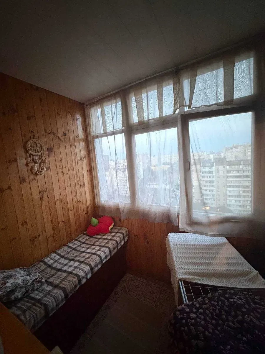 1-комнатная квартира, Дарницкий: генератор, рядом озеро Солнечное, фото 5