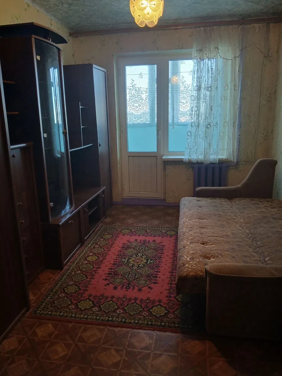 2-кімнатна квартира, Київський: 3 балкони-лоджії, для сім’ї з дітьми - фото 3