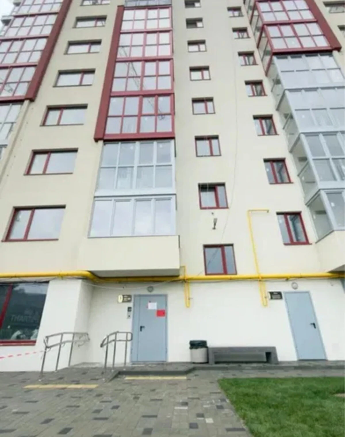 2-кімнатна квартира, Кобищани: 2 санвузли, чорнова штукатурка - фото 1