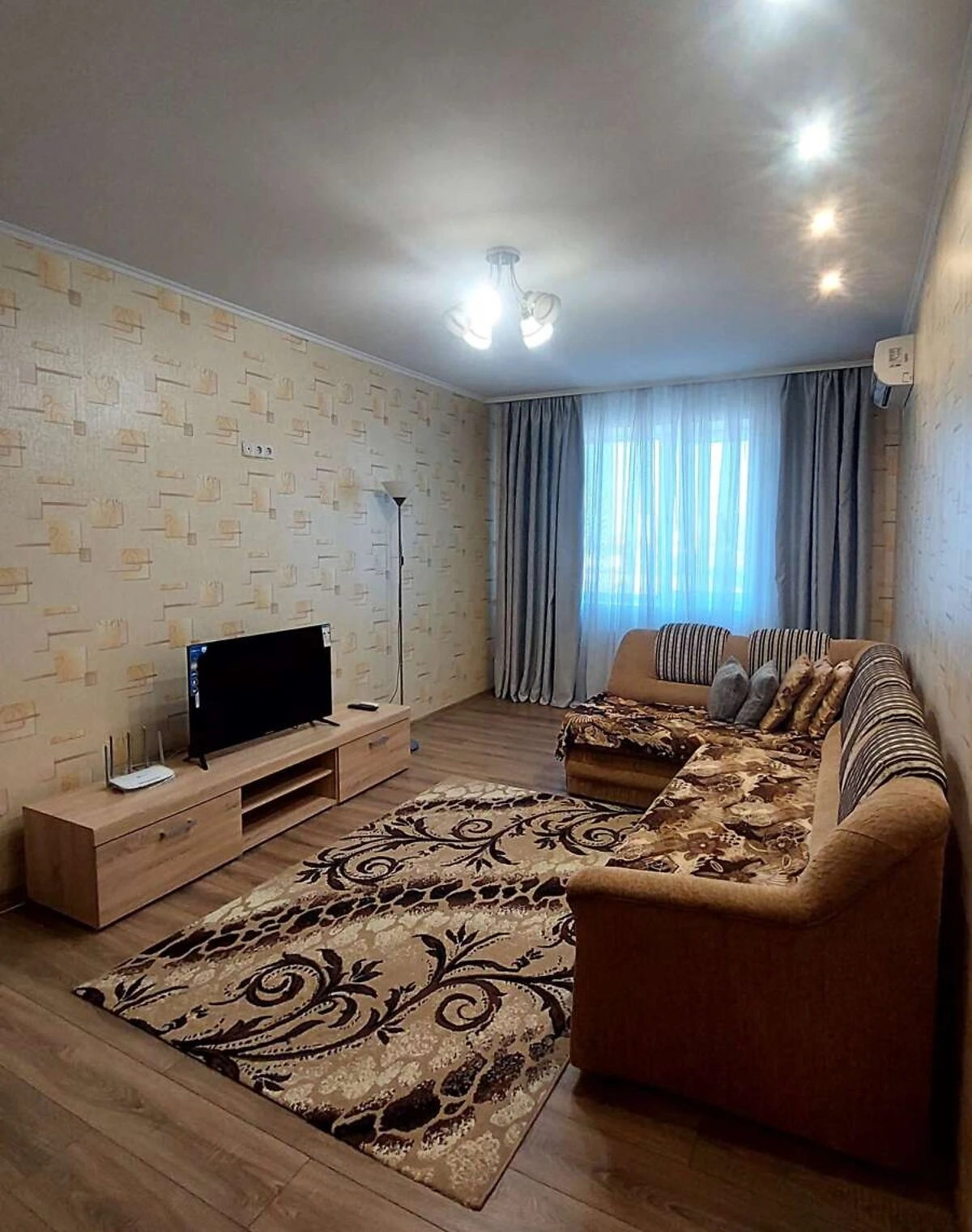 2-комнатная квартира, Никольская Слободка: укрытие в доме, фото 2