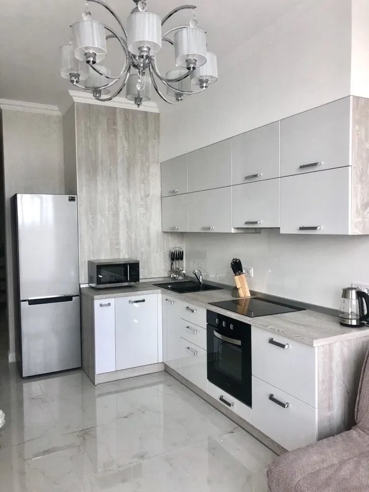 2-кімнатна, ЖК Kadorr 25 Жемчужина: авторський ремонт, море за 5 хвилин - фото 1