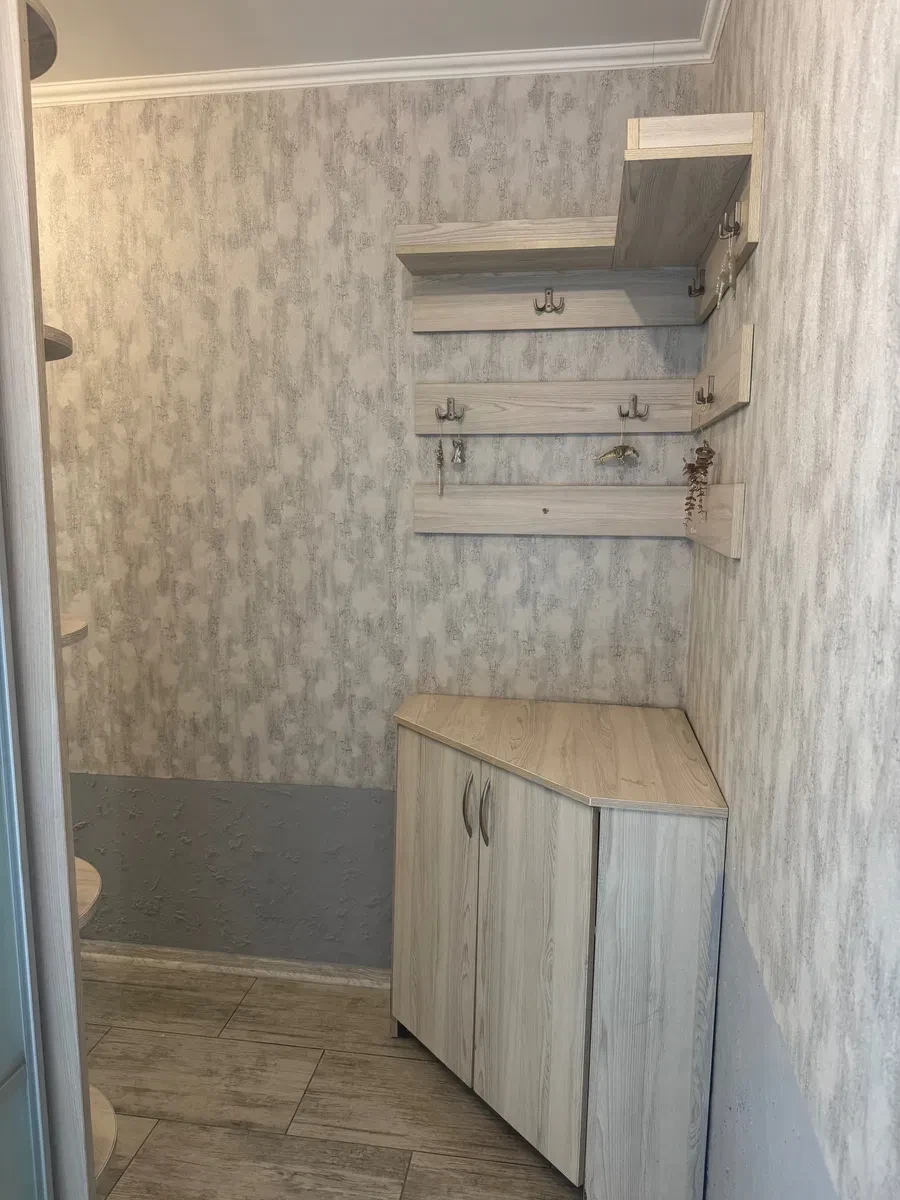 2-кімнатна квартира, Голосіївський: окремий вхід, паркомісце, три озера - фото 1