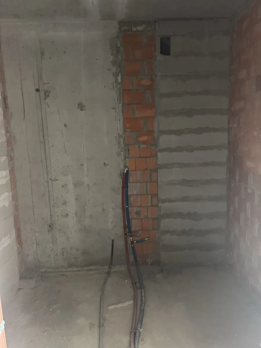 1-кімнатна квартира у ЖК Кришталеві Джерала: після будівельників - фото 4
