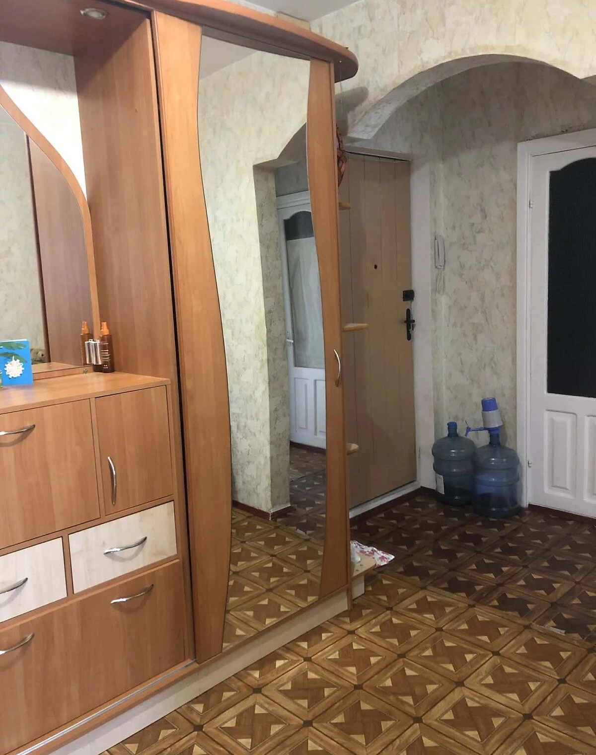 2-кімнатна квартира, Центральний: косметичний ремонт, роздільний санвузол - фото 3