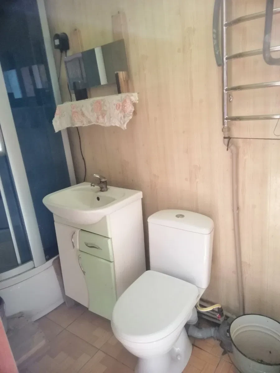 2-кімнатна квартира, Овруч: газове опалення, гараж і сарай у дворі, фото 4