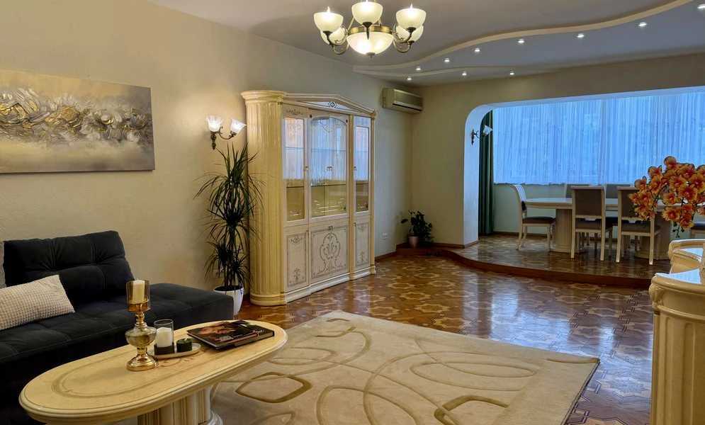 3-кімнатна квартира, Шевченківський: генератор, власна котельня, фото 2