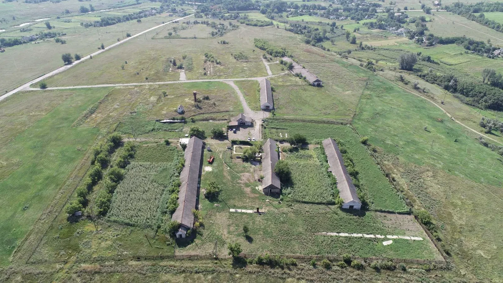 Фермерский комплекс, Малософиевка: 5 зданий, 5,6 га территории, фото 3