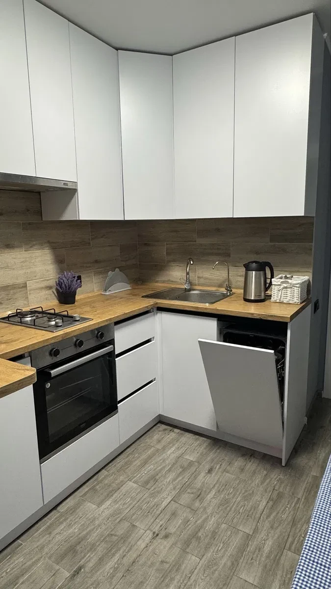 2-кімнатна квартира у ЖК Sofia Residence: інвертор 6 кВт, вид на парк - фото 2