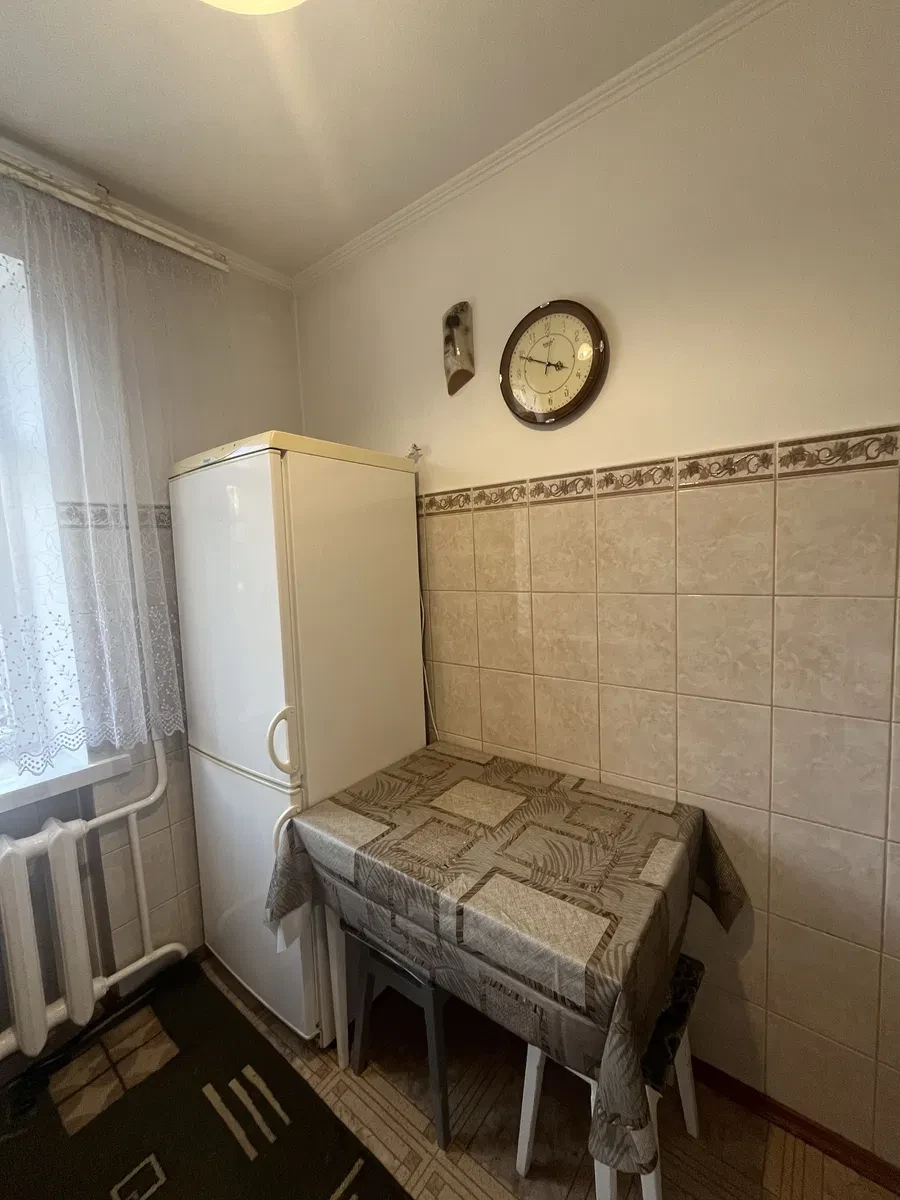 1-кімнатна квартира, Луцьк: житловий стан, меблі та техніка - фото 4