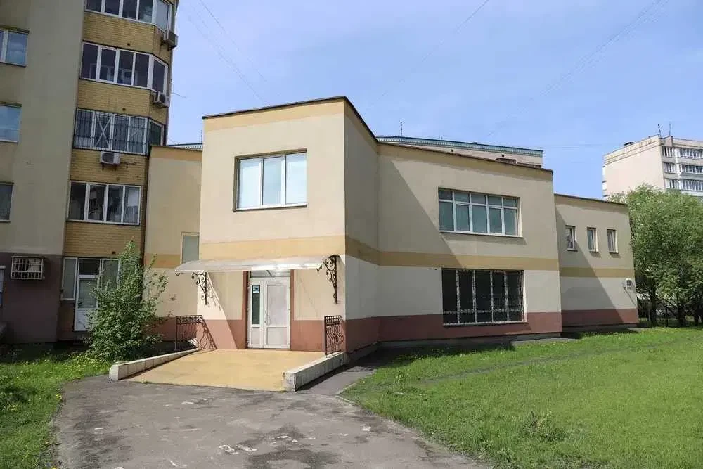 Нежитлове приміщення, Дарницький: укриття, орендар - фото 1